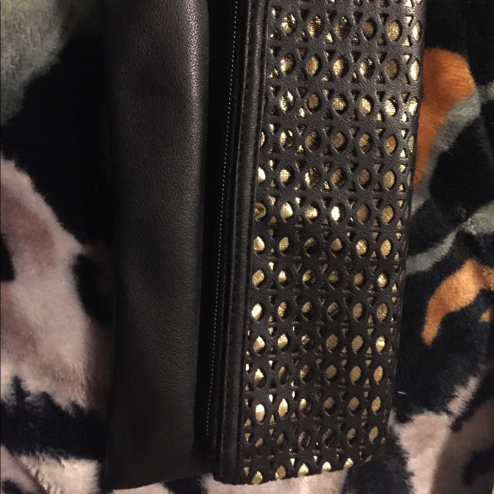 Beautiful clutch